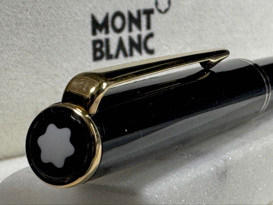 【極美品】モンブラン絶版モデル「CLASSIC」ボールペン　ブラック