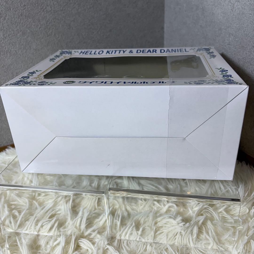 【極美品】ハローキティ ダニエル 結婚式 ぬいぐるみ ダイワロイヤルホテルズ
