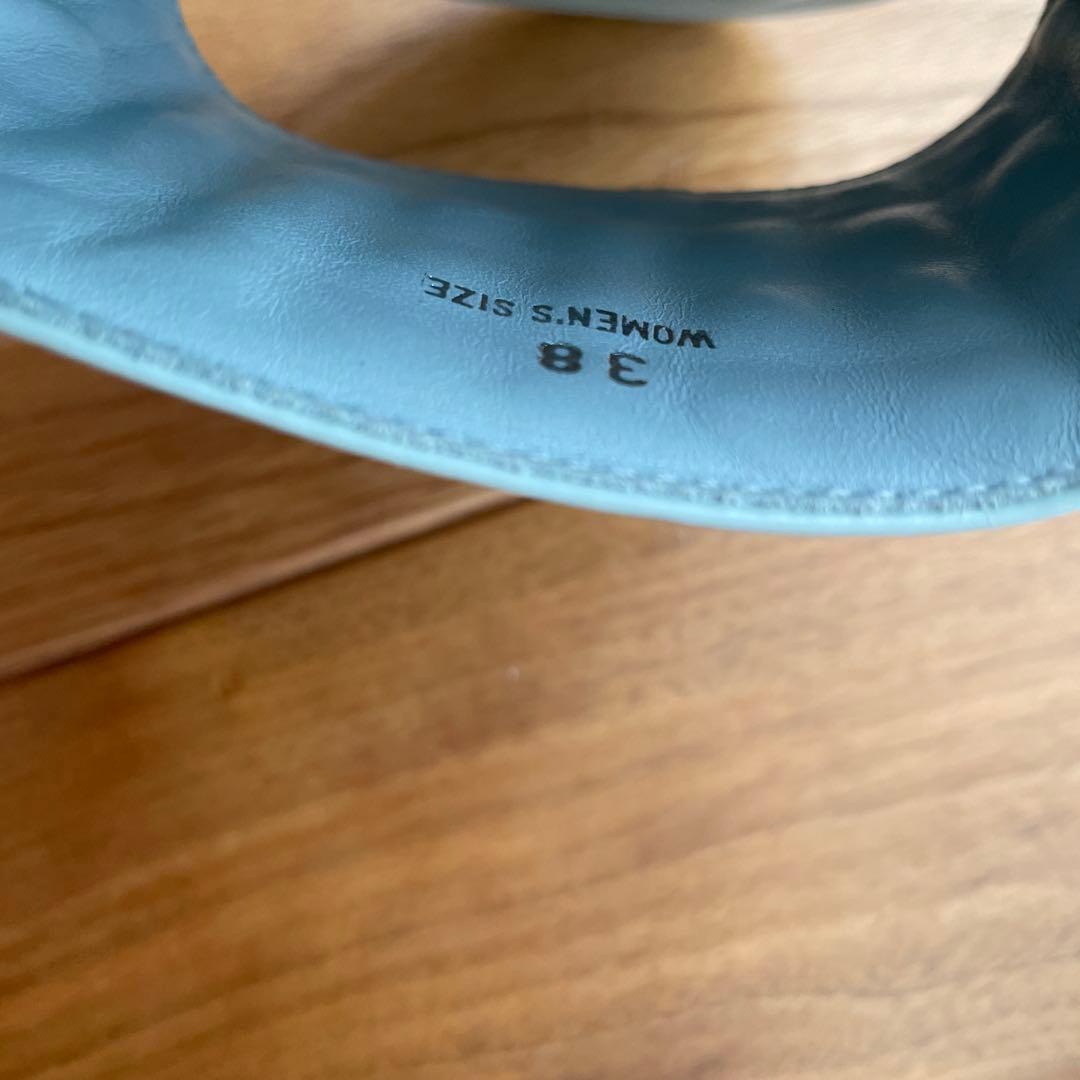 TOD'S トッズ　スタッズ付き　サンダル