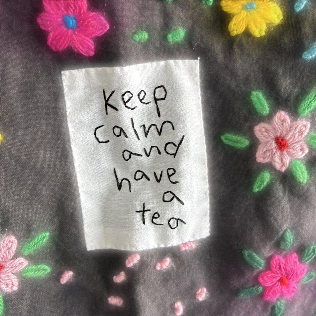 pot and tea 花柄刺繍ハンドバッグ　ポットアンドティー　ブラック