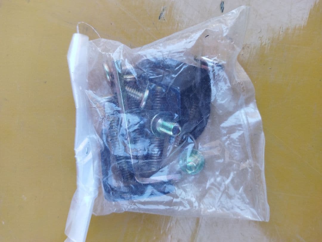 木製手すり付き　玄関踏み台　未使用品　組立説明書付き　補助