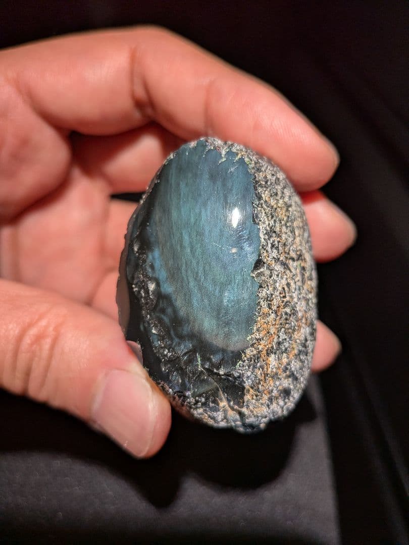 研磨面　十勝石玲瓏　ブルー系レインボーオブシディアン