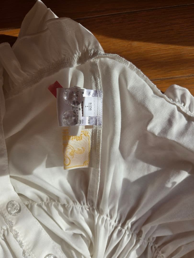 【morphose】丸襟シャーリング長袖ブラウス ロリータ オフ白