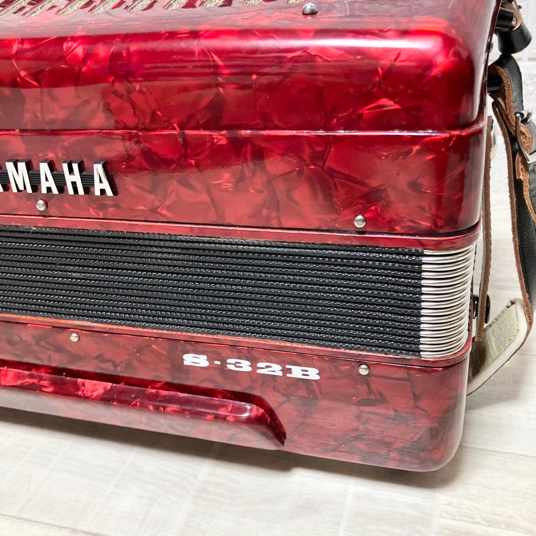 YAMAHA アコーディオン　S-32B 美品　赤　レッド　ヤマハ
