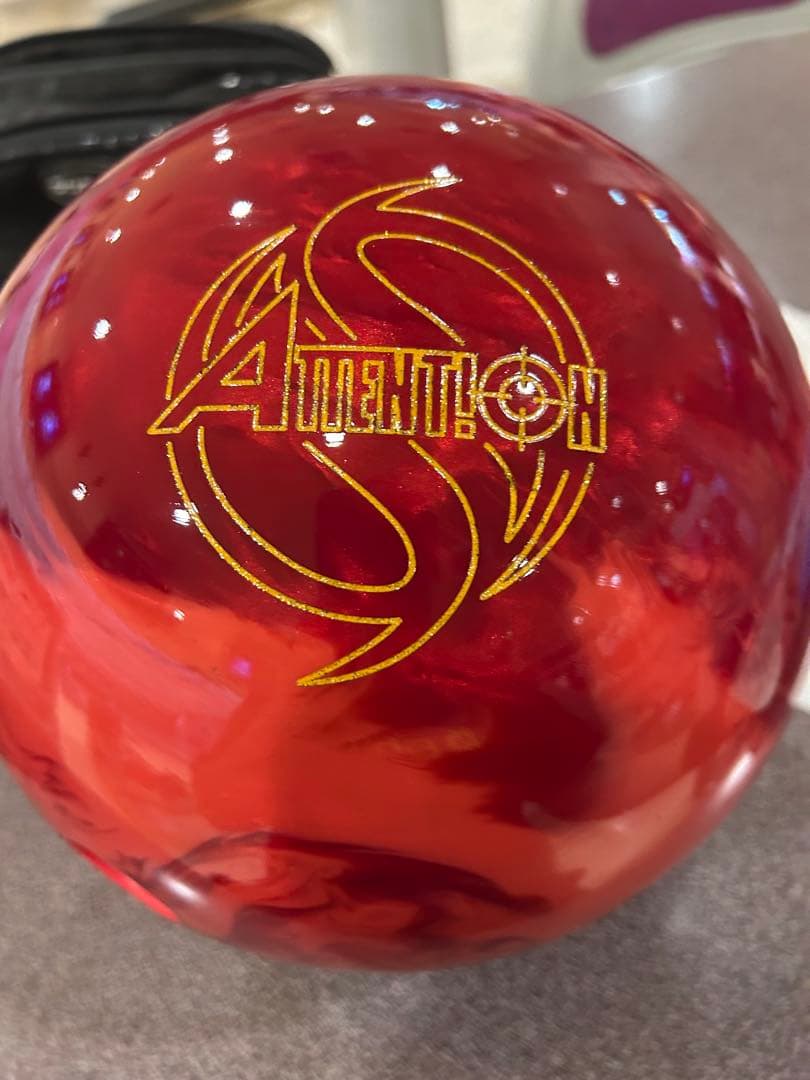 ボウリング　アテンションレッドパール