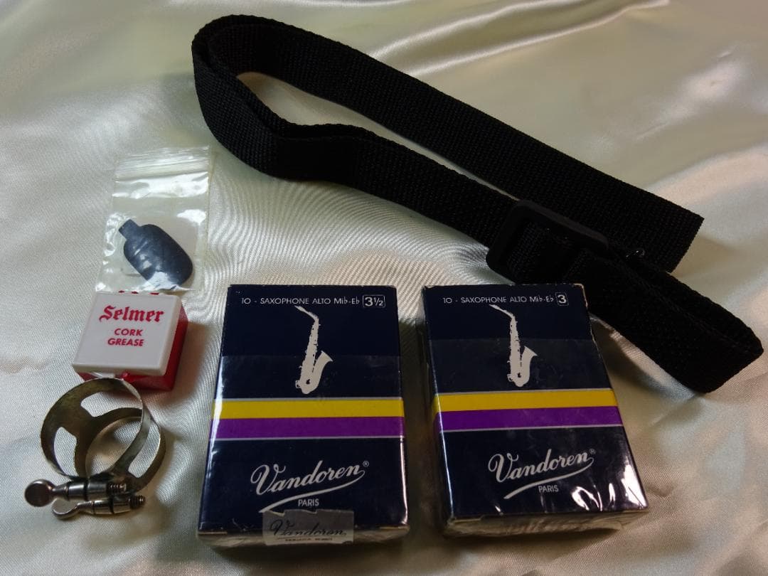 CONN 18M アルトサックス　ハードケース付き　現状品