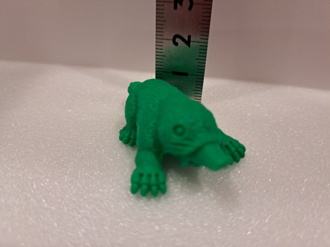 「ウルトラQ」怪獣消しゴム「モングラー」