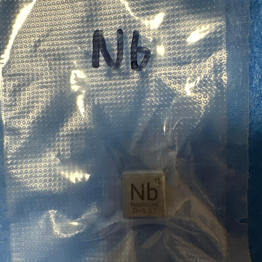 レアメタル　全9種類　元素標本　ケース付き