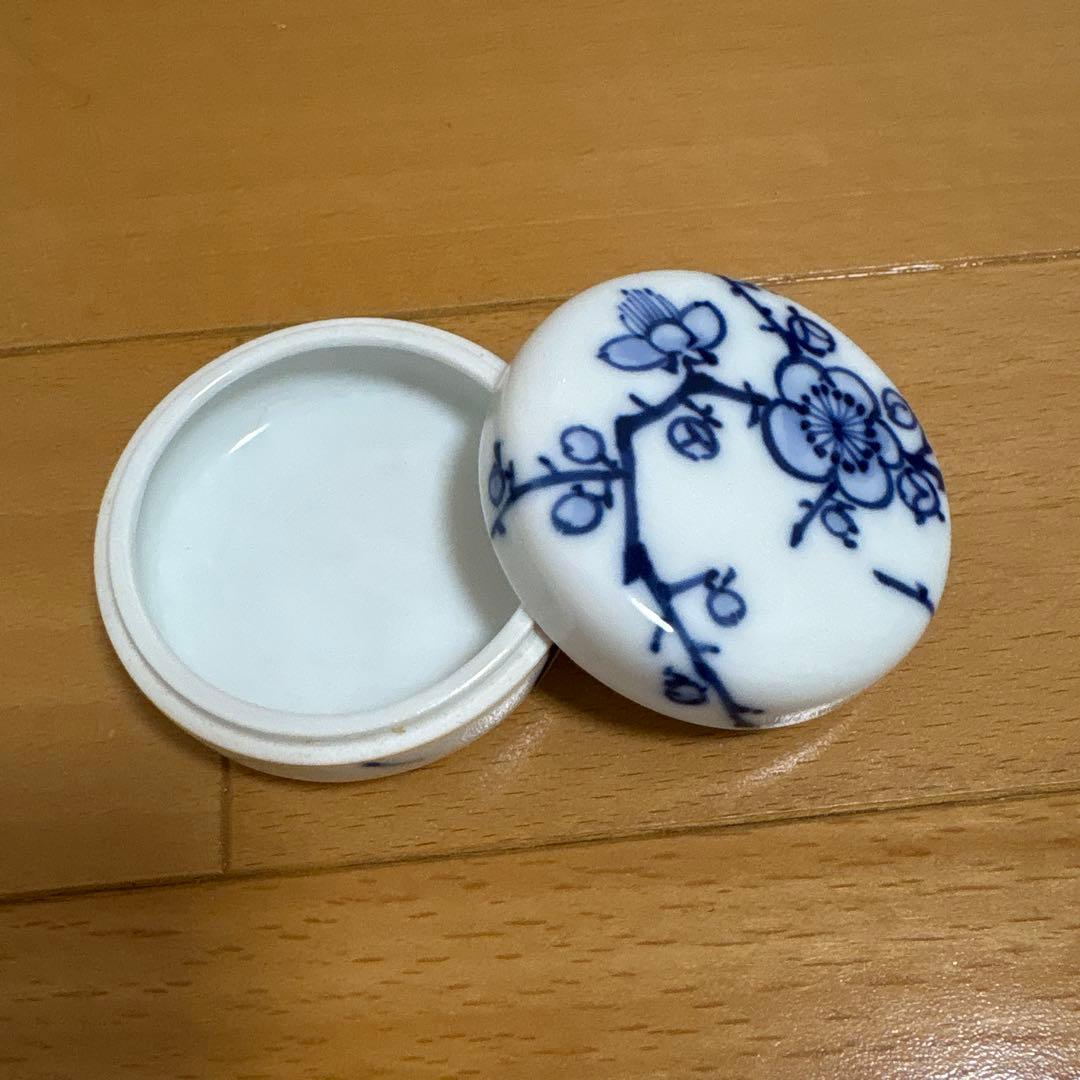 宮内庁御用達 辻精磁社 第十四代 辻 常陸 染付 香合