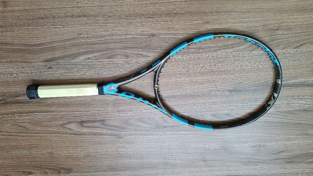 バボラ ピュアドライブVS G2 300g 98インチ テニスラケット