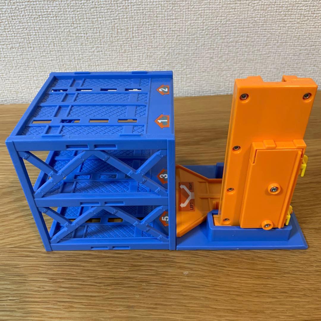 【トミカ】 建設現場 プレイチャージシリーズ×3 キャリアカー ５点＆工事車両