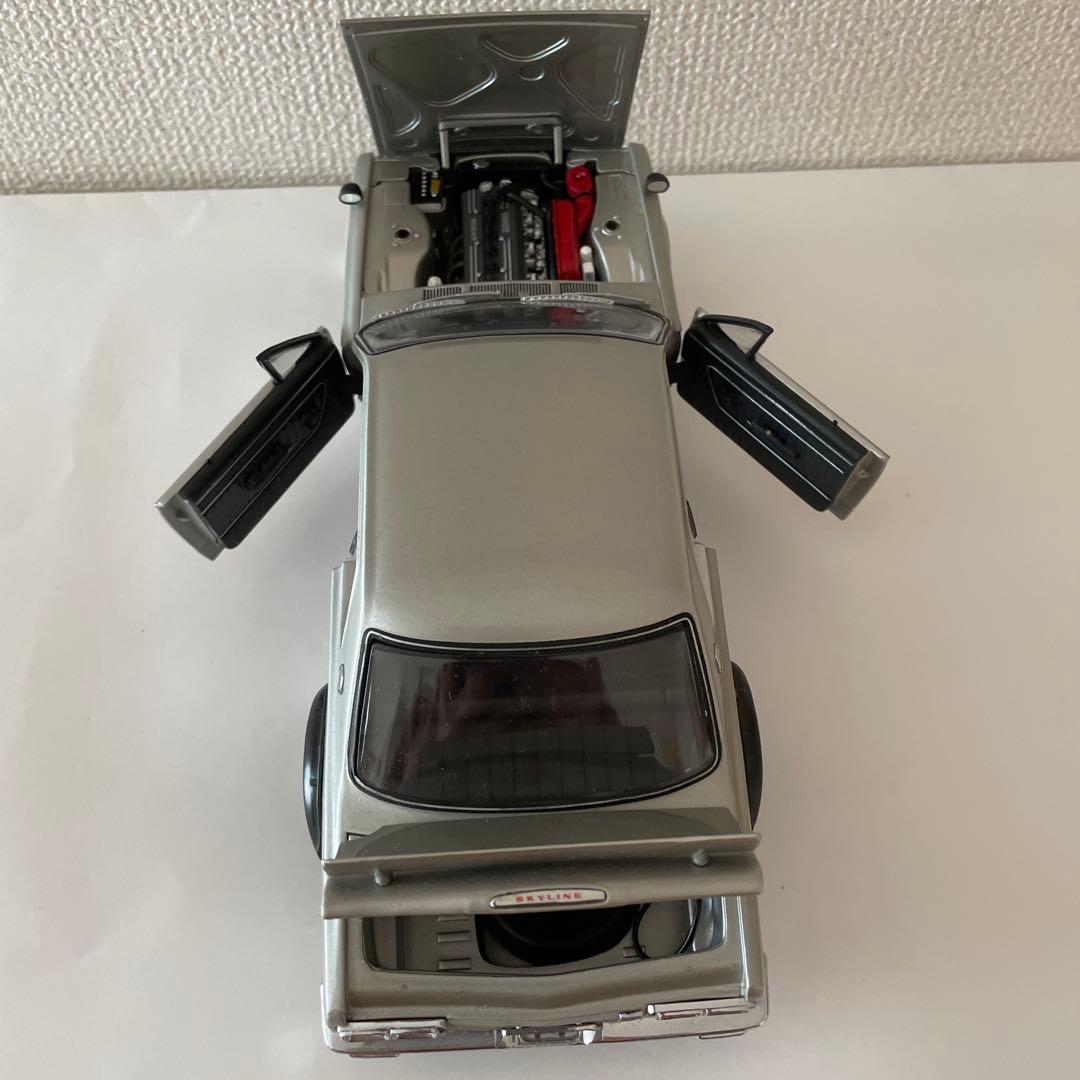 ミニカー　京商　1/18 スカイライン2000GTR