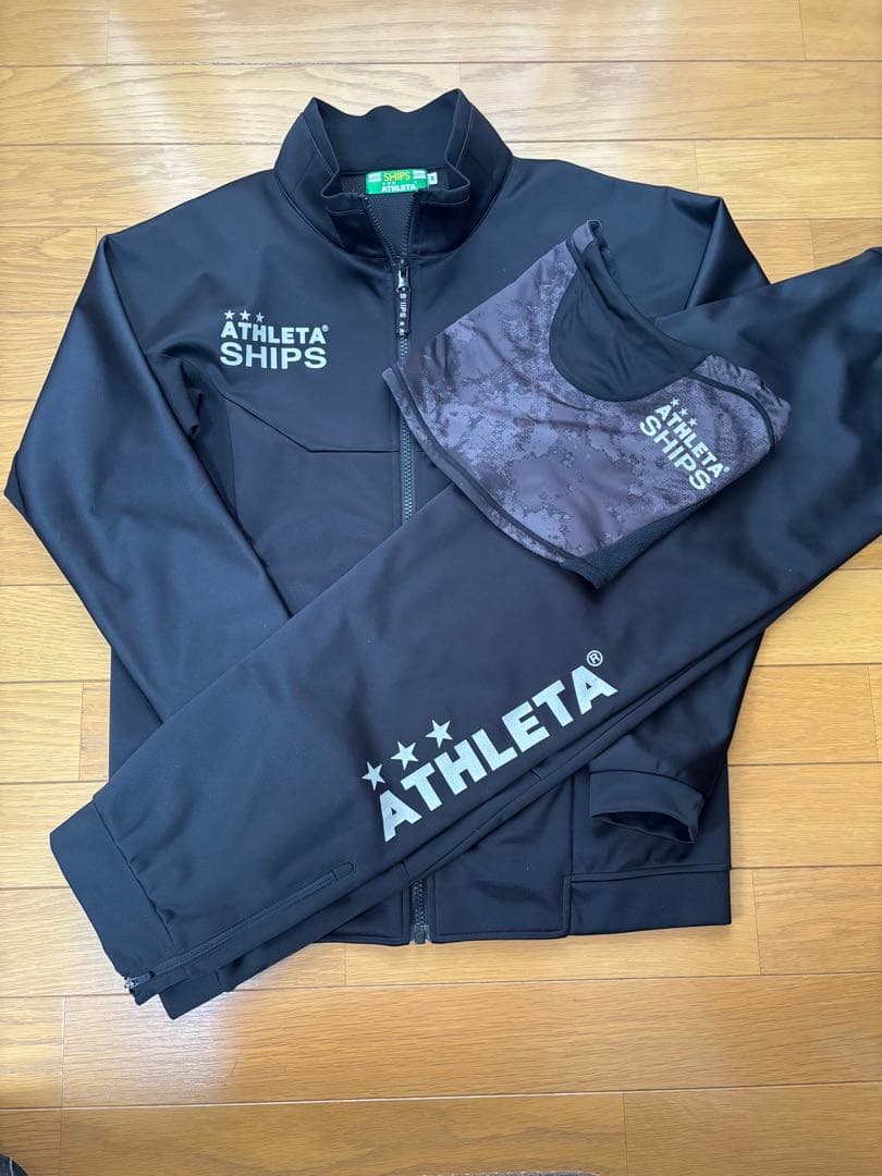 ATHLETA×SHIPSジャージ上下　M（160）　ネックフォーマー付