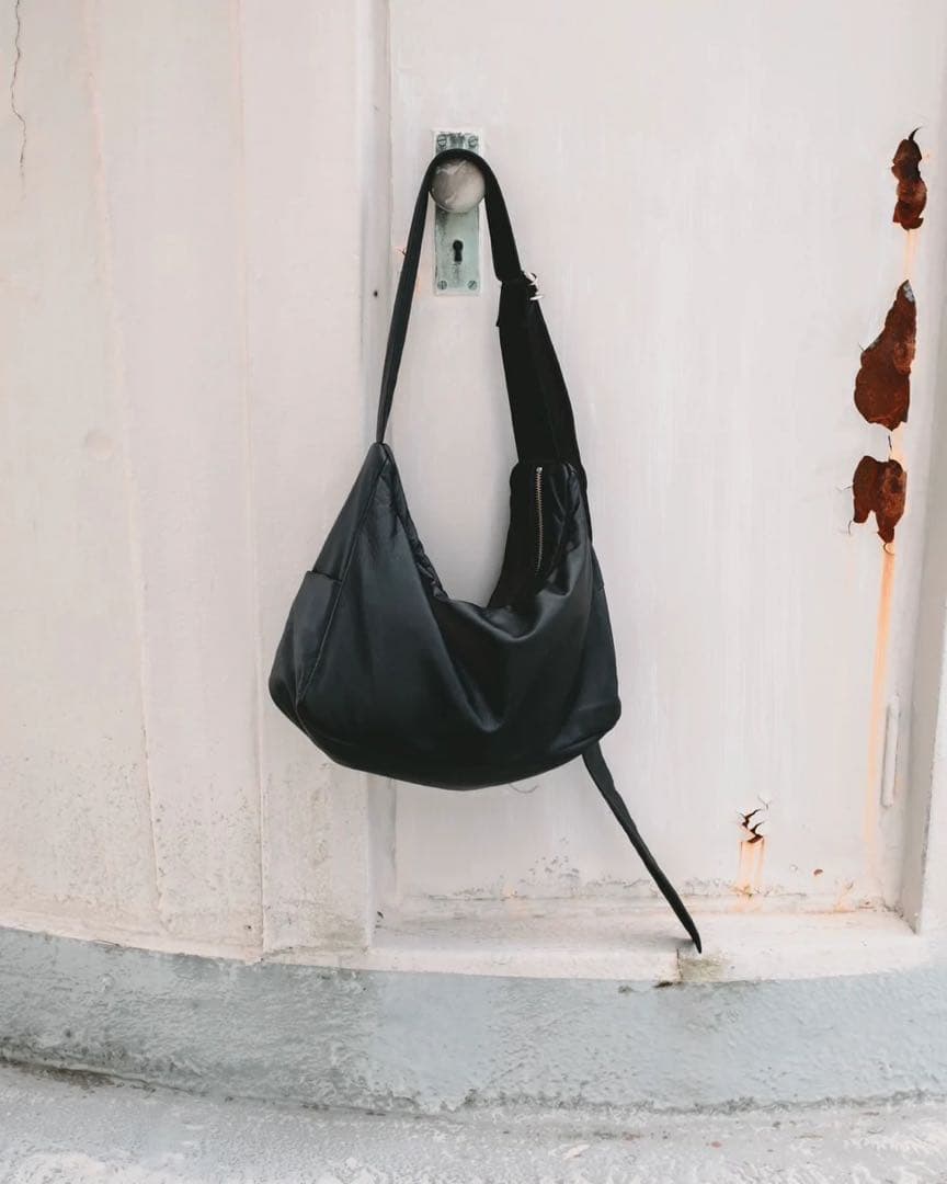 バッグ CLESSTE LEATHER HOLIDAY BAG