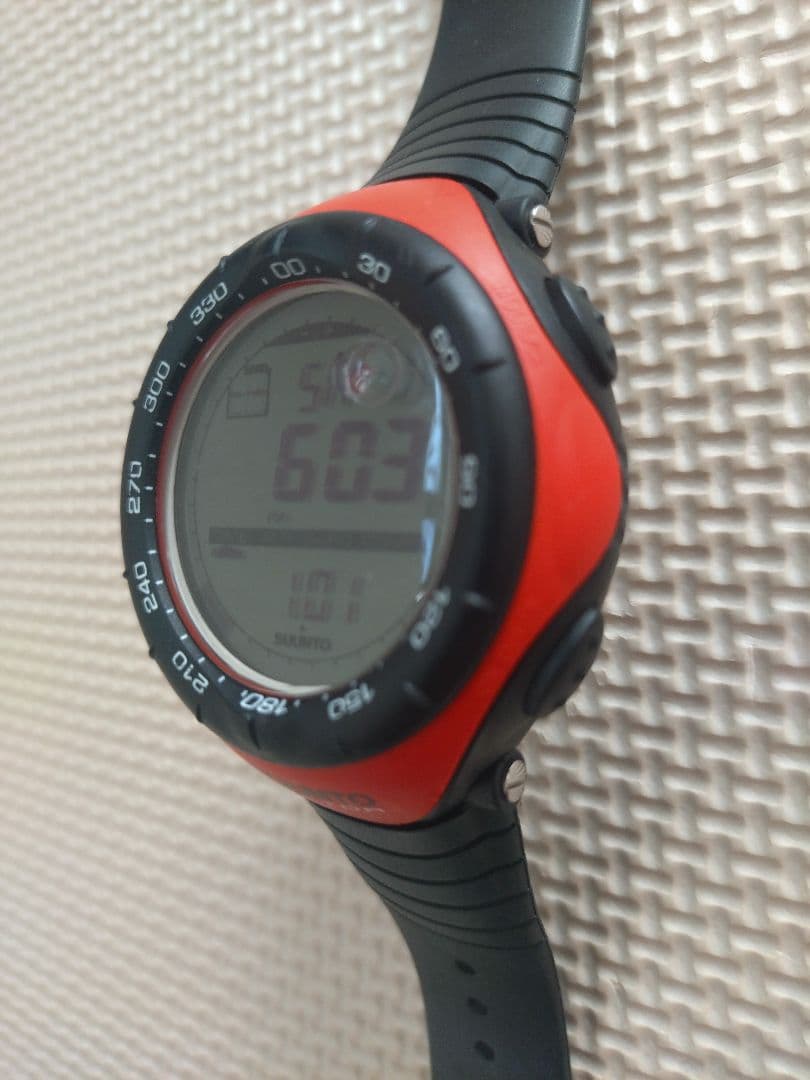 超美品 スント ベクター オレンジ SUUNTO VECTOR orange