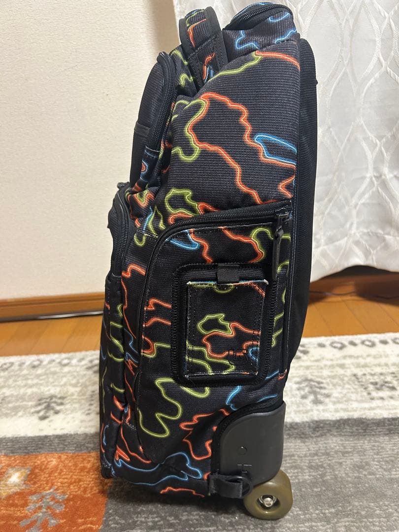 Burton キャリーバック　リュック　2way バートン　機内持ち込み可能