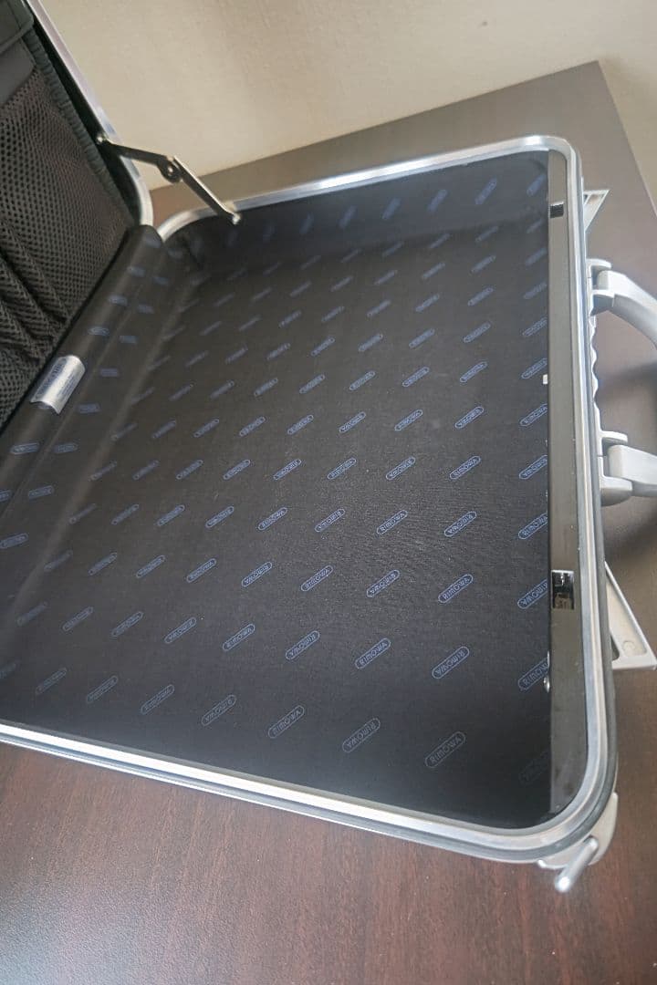 RIMOWA Limbo リモワ リンボ アタッシュケース 14L