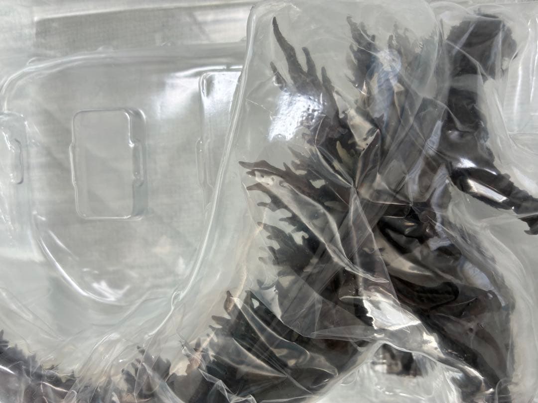 【新品同様】S.H.MonsterArts ゴジラ　2002 モンスターアーツ