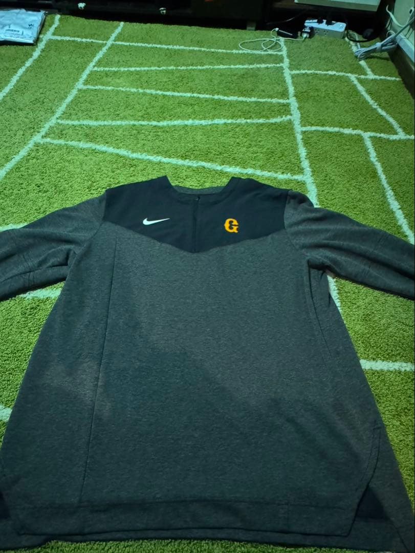 ジャイアンツ　阿部慎之助　服