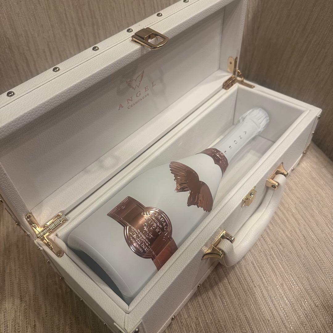 新品未開封 箱付き エンジェルシャンパン ブラック ホワイト レッド 別売り可