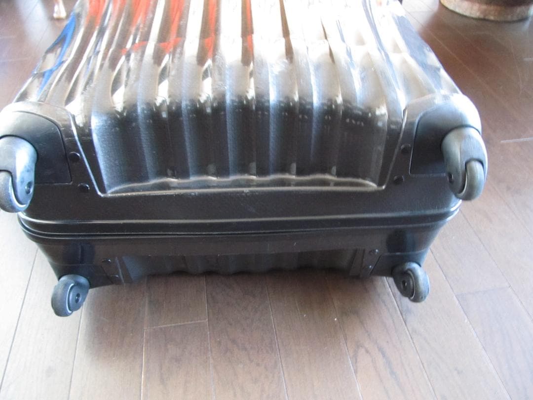 超軽量!Samsonite(サムソナイト)コスモライト/スピナー79