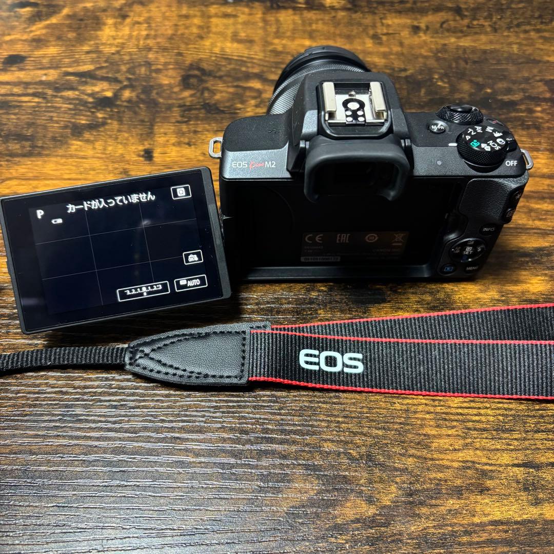 Canon EOS M2 ダブルレンズキット ブラック