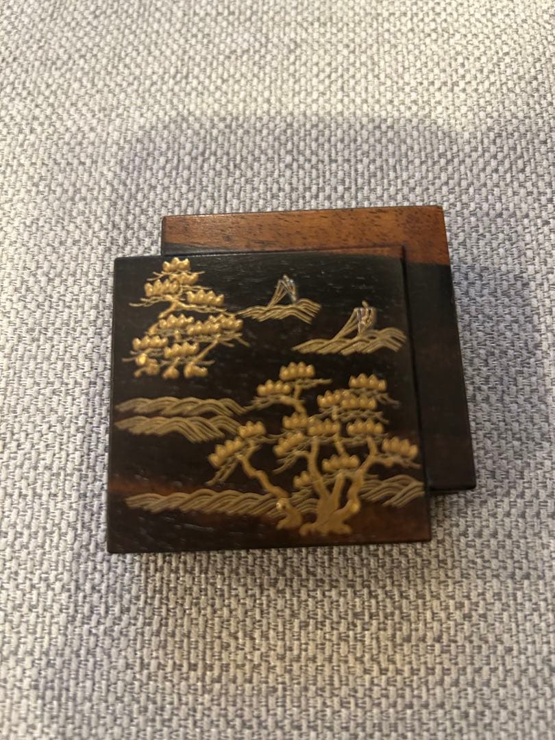 香合　黒柿色紙香合　和歌の浦蒔絵　吉田華正