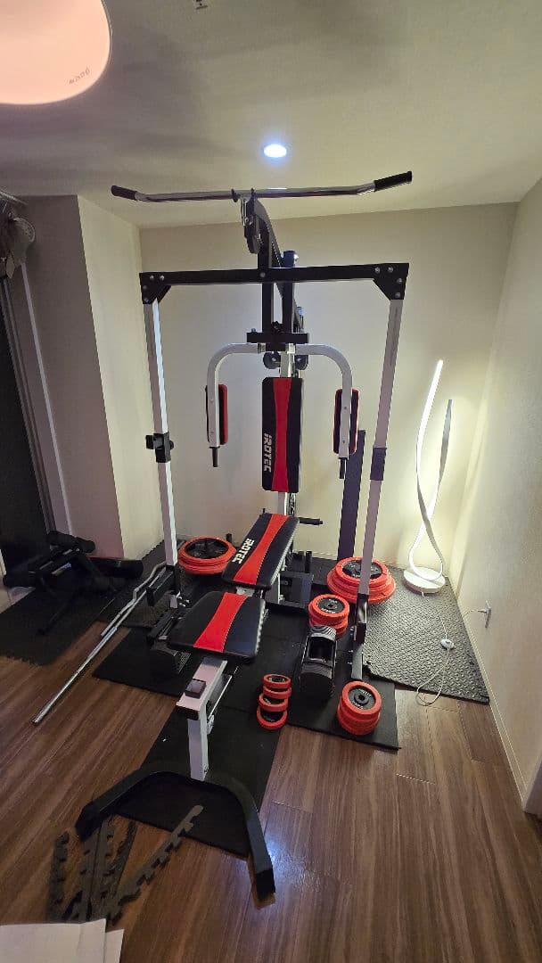 【上級者用】アイロテック　ビルダーステーション、可変式ダンベル、フロアマット一式