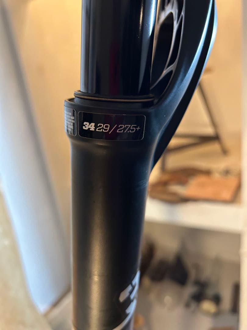 FOX 34 Rhythm サスペンションフォーク