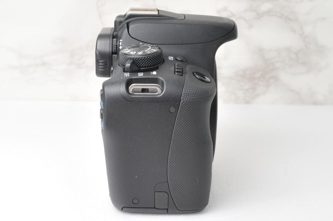 ショット数新品級❣️Canon EOS Kiss X7⭐️スマホ転送 キヤノン