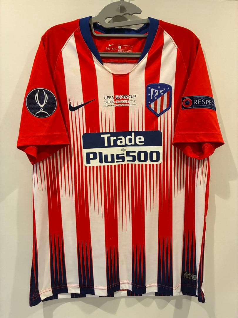 ジエゴ　コスタ　アトレティコ　ユニフォーム