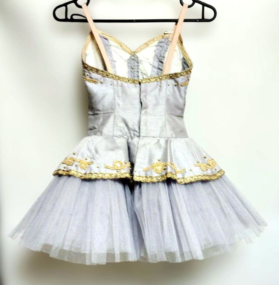 バレエ　チュチュ　小学生120cm台 3着まとめ　袖、ネックレス付 No2