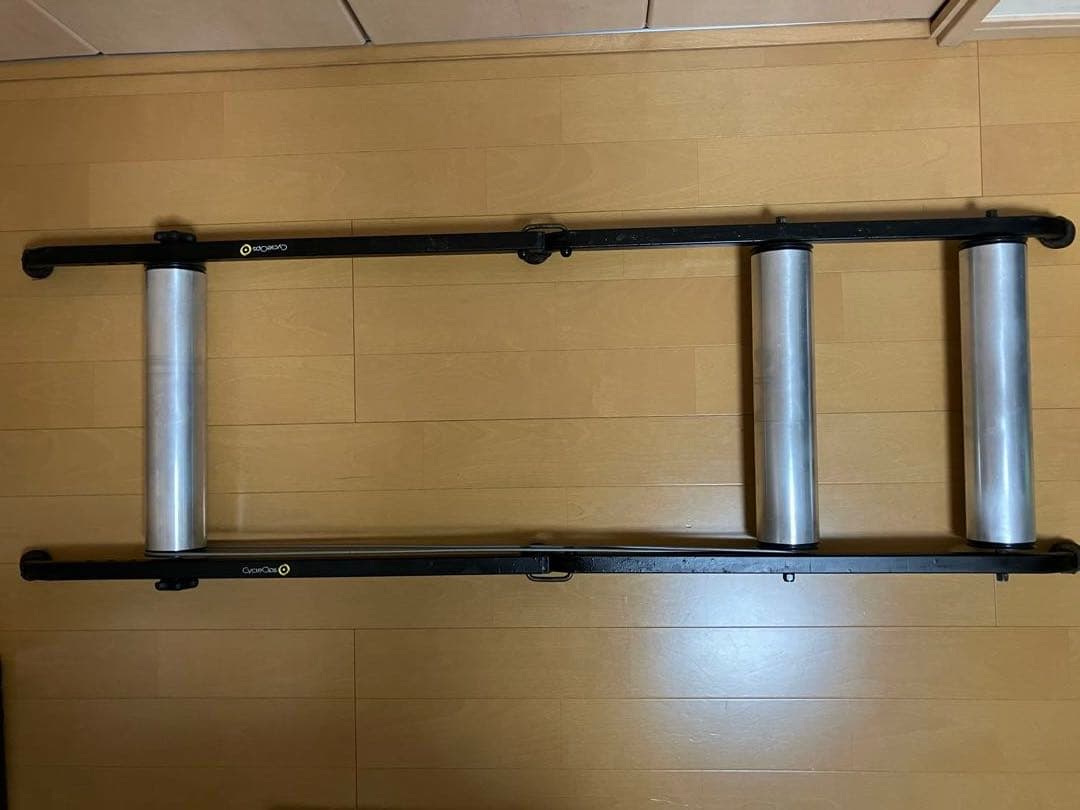 CYCLEOPS 3本ローラー