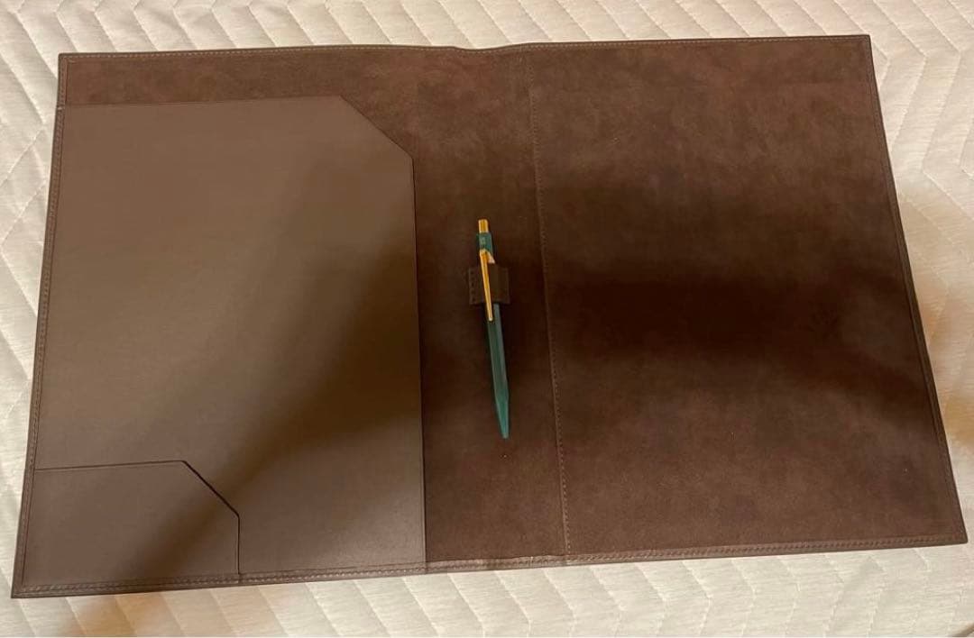 ロレックス　公式ノベルティ　カランダッシュボールペン&A4用革ノートカバーセット