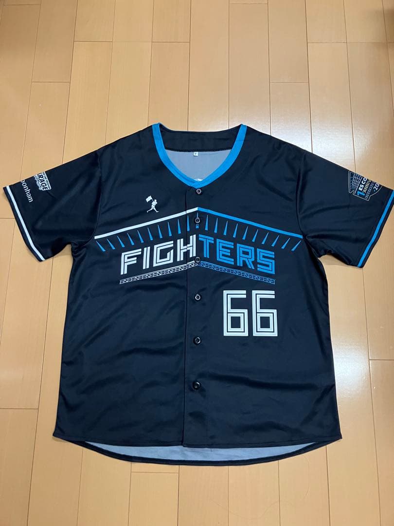 万波中正　北海道日本ハムファイターズ　エスコンフィールド　ユニフォーム　1周年