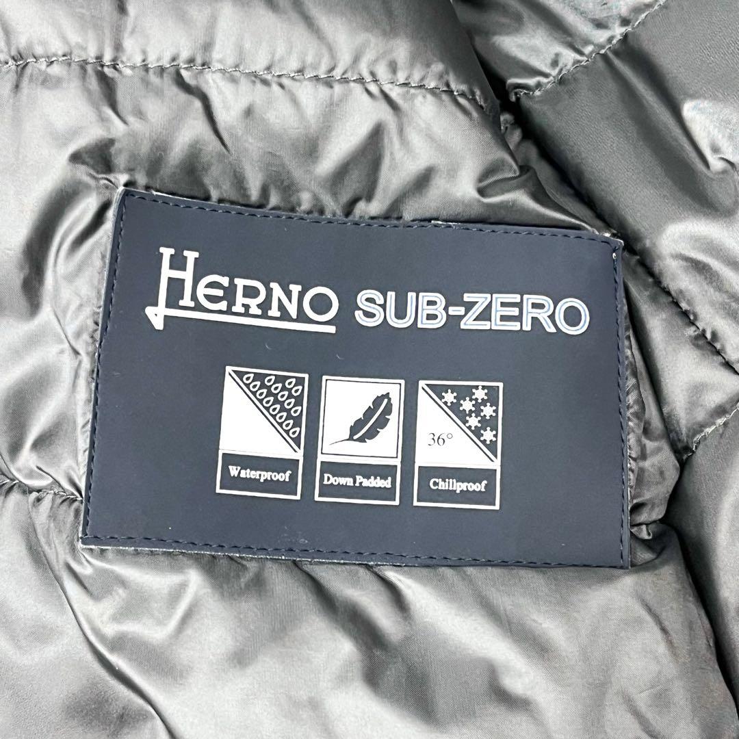 希少 ヘルノ ダウンジャケット チェスターコート型 ロゴプレート ダウンコート