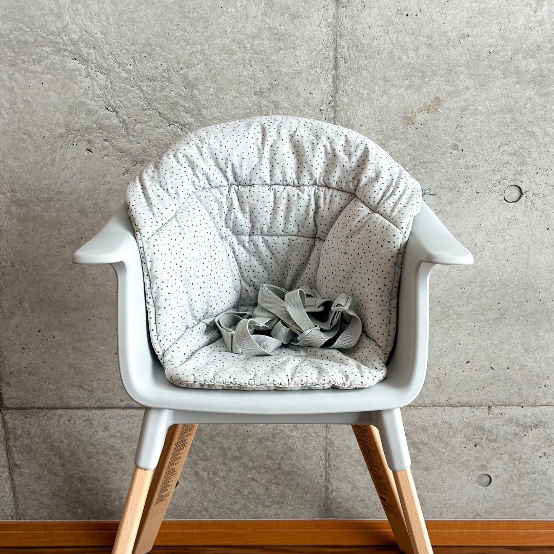 ストッケ　クリック　ハイチェア　グレー　クッション付