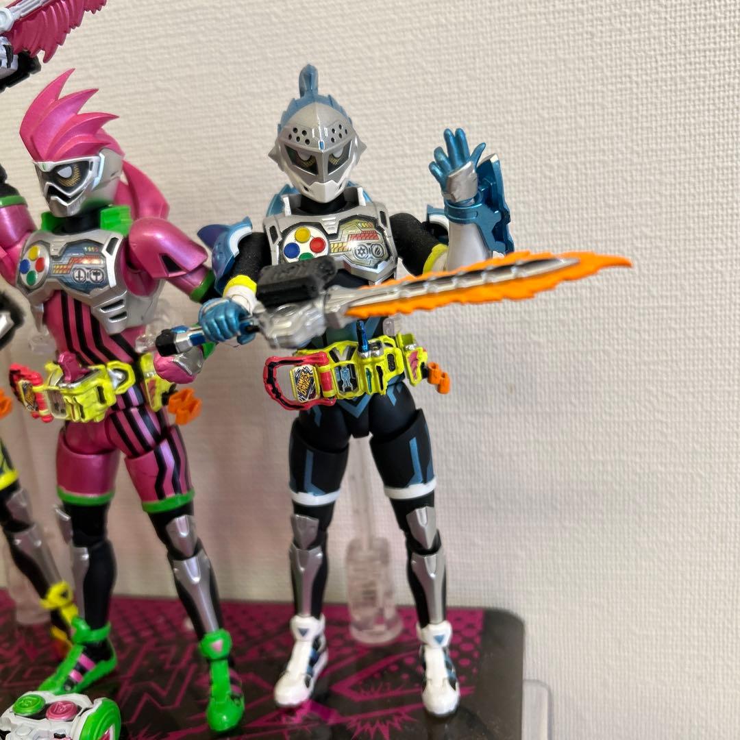 S.H.figuarts フィギュアーツ 仮面ライダーエグゼイドビギニング 真骨