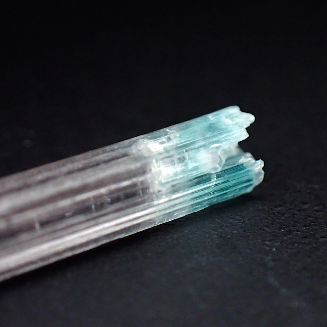 【アフガニスタン/ピーチ鉱山産】トルマリン結晶