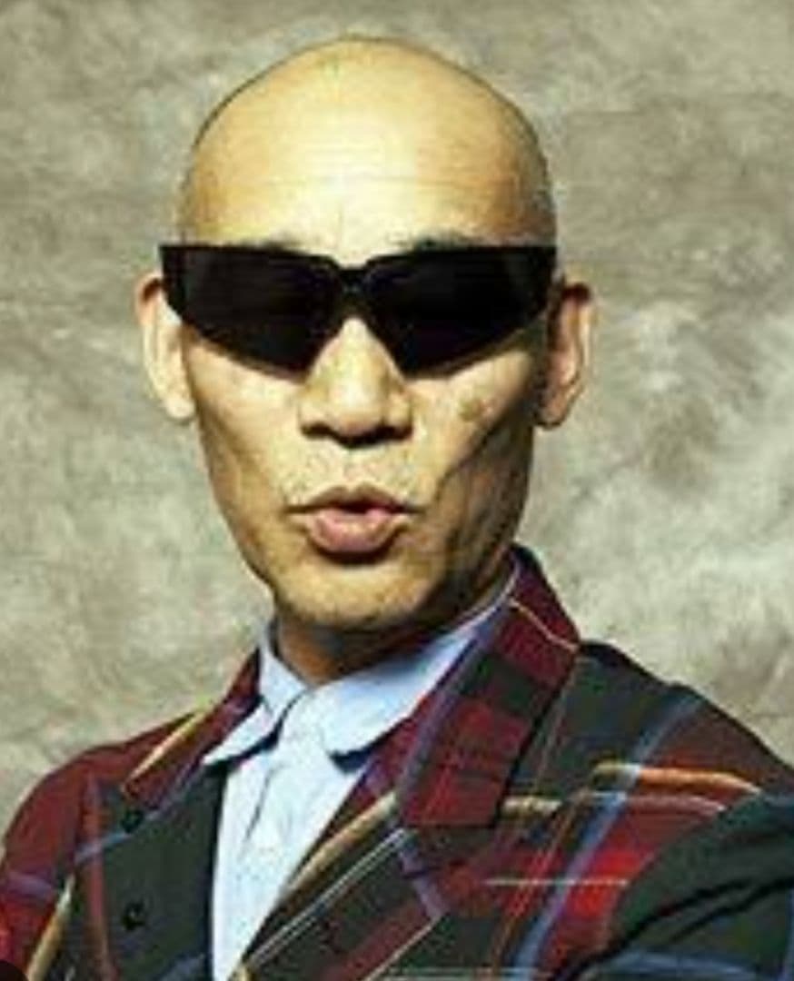 機動戦士Ｚガンダム クアトロ・バジーナ サングラス アニメージュ通販限定品