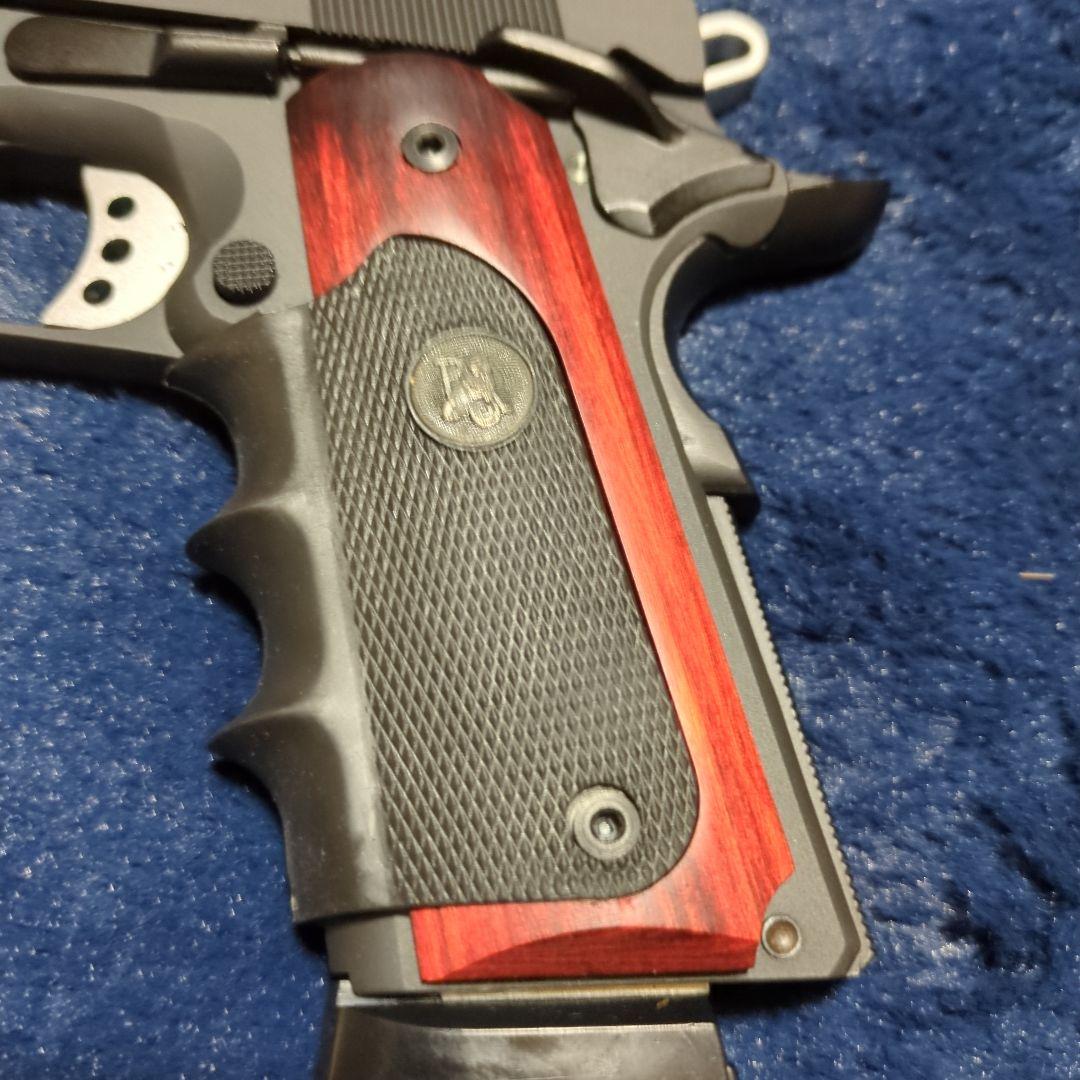 ウエスタンアームズ、スミス＆ウエッソンSW1911ヘビーウェイト、マグナ