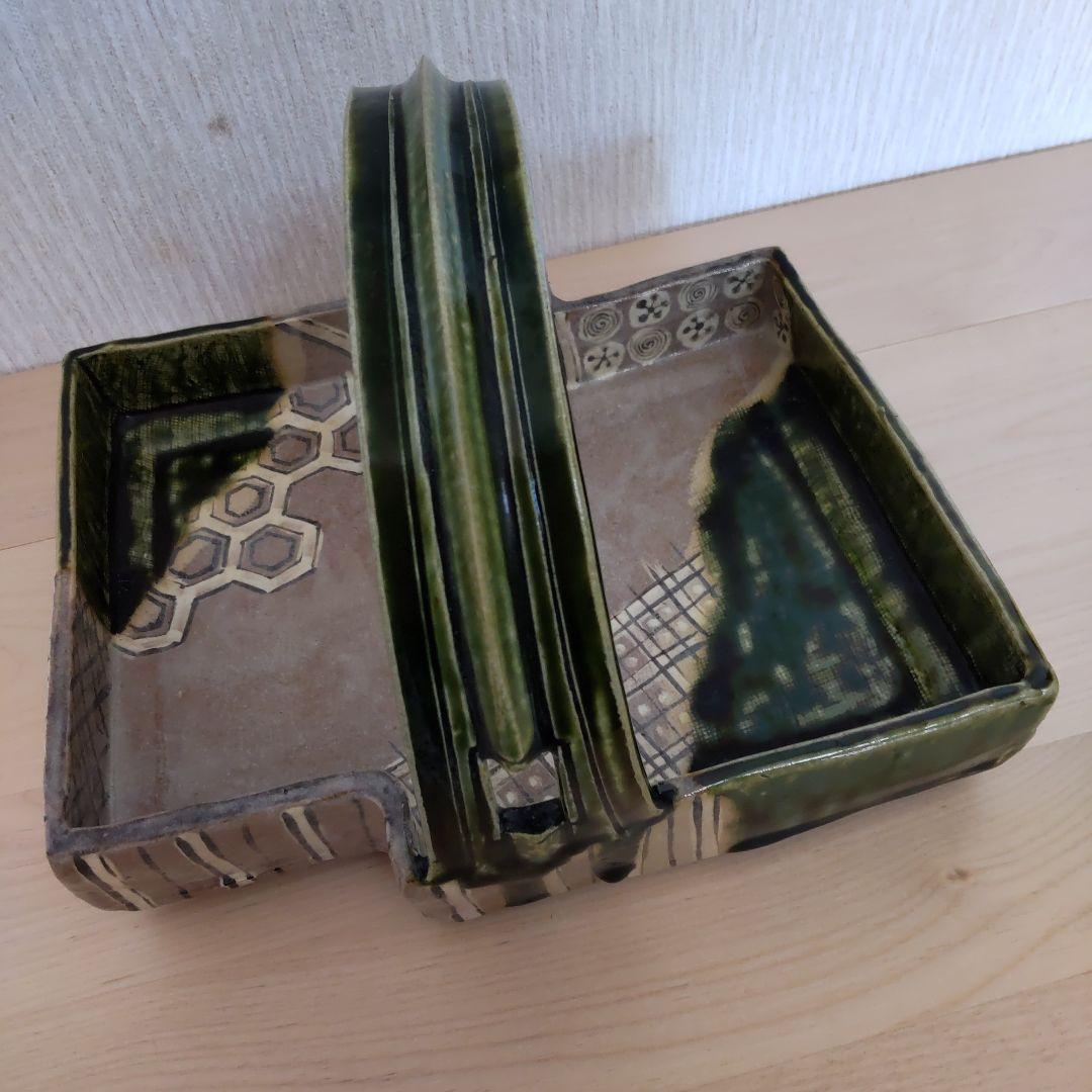 織部の名工　佐々木正氏の鳴海織八ツ橋形手鉢