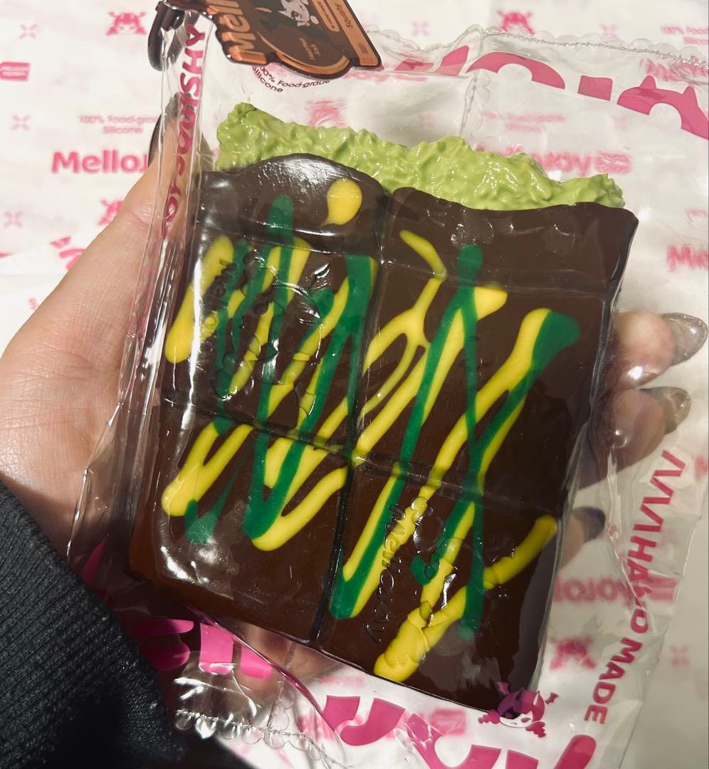 mellojoy アフタヌーンティー　ドバイチョコ