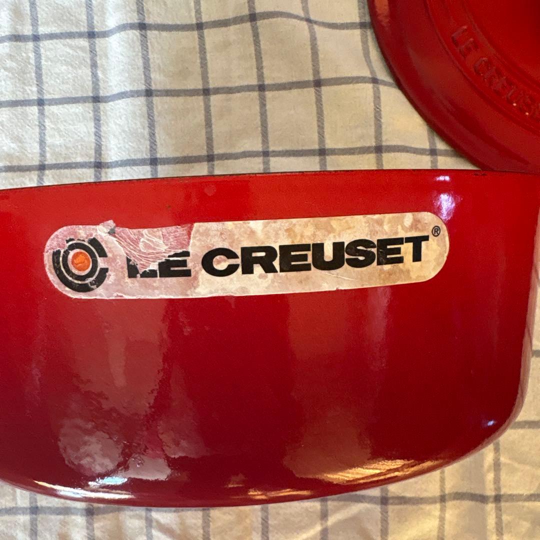 ル・クルーゼ鍋　オーバル赤２５
