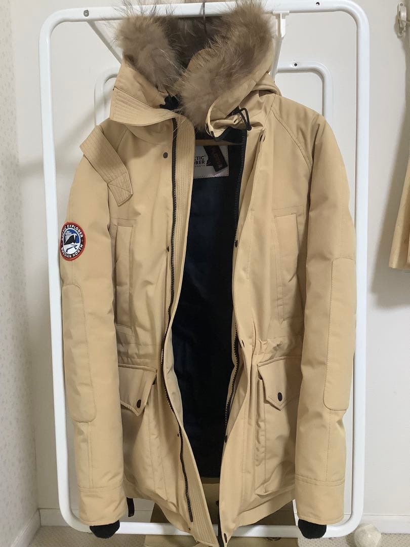 W*K様 美品　ARCTIC explore russian north ダウン