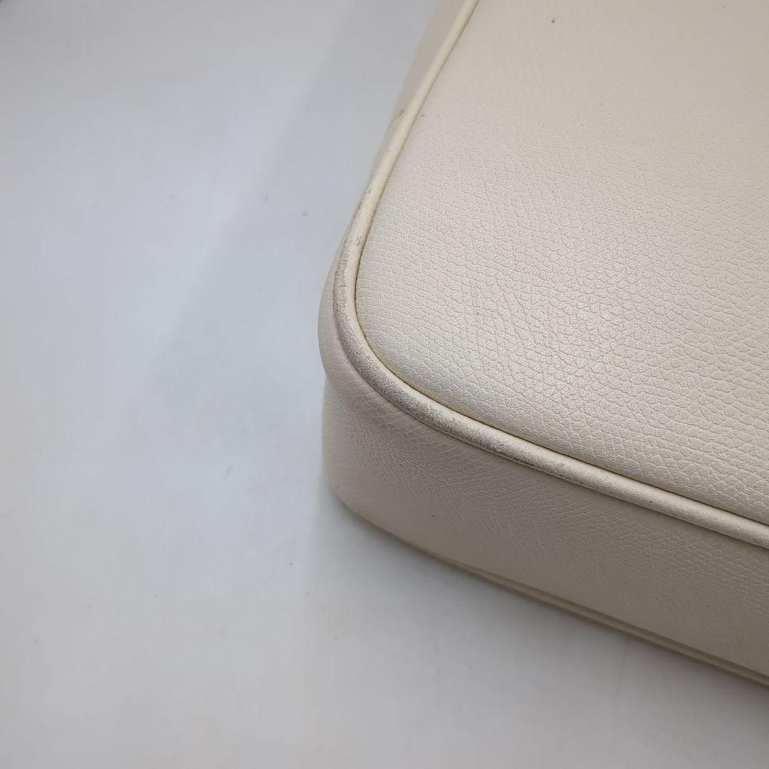 大人気✨️　ダブルハンドル ブリーフケース A4 白　アイボリー　ビジネス