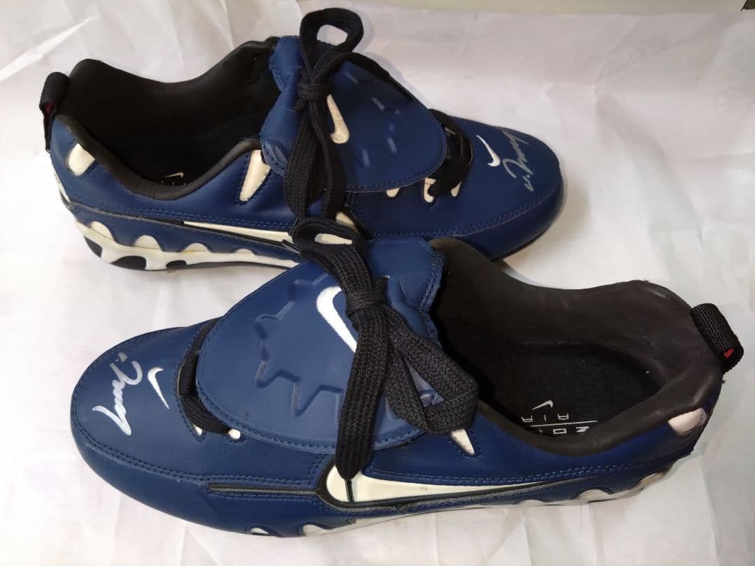 野茂英雄直筆サイン(両足)入りベースボールスパイク未使用11.5(29.5cm)