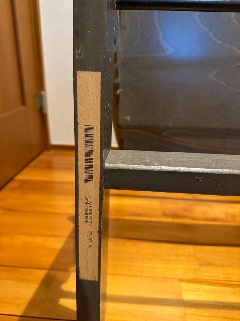 廃盤色　ウォールナット　ストッケ　トリップ　トラップ　ベビーチェア　百貨店購入