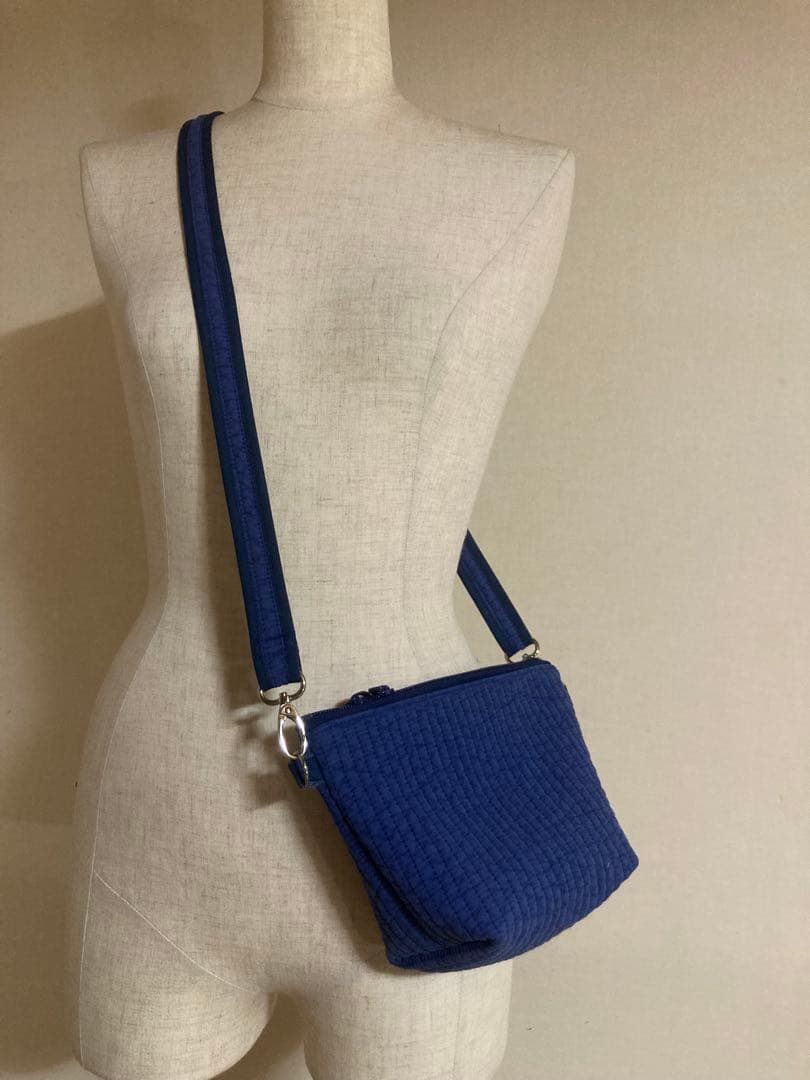 コーヒーぱん　サムシング　舟形ポシェット