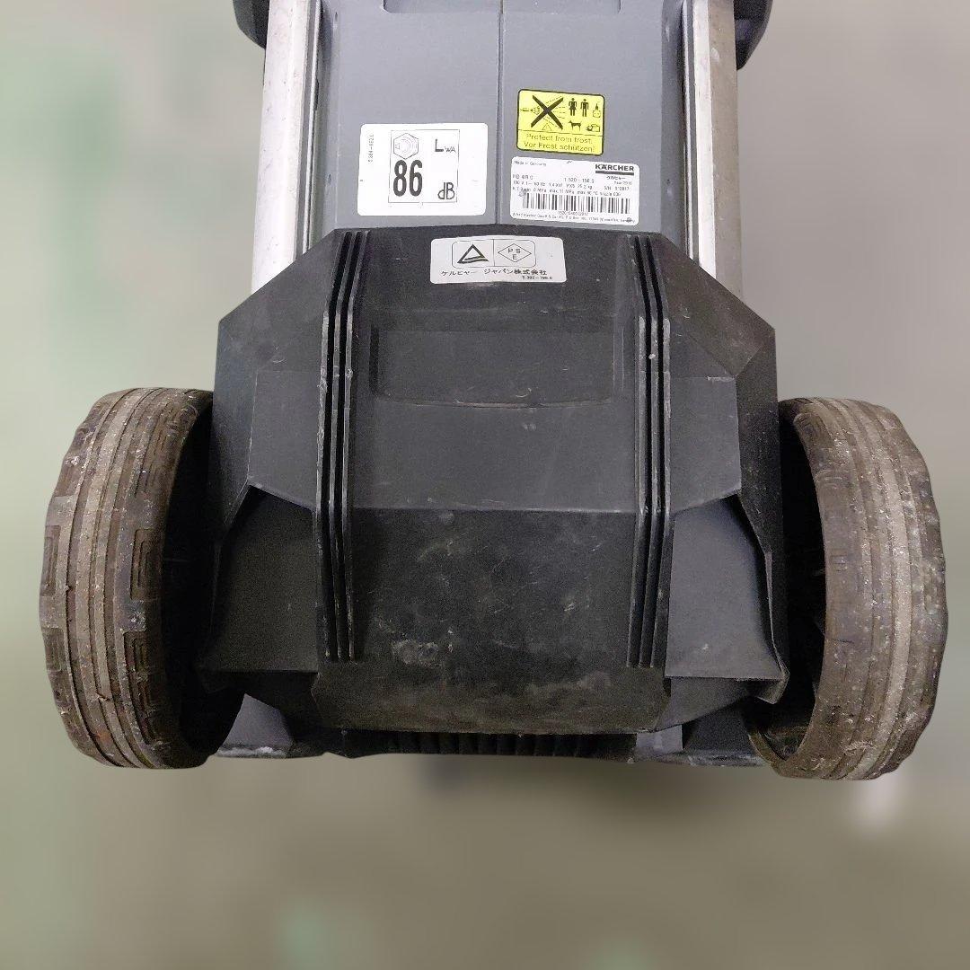 高圧洗浄機　ケルヒャーHD 4/8C